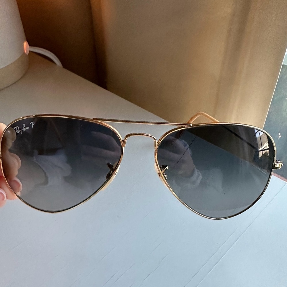 Rayban Aviator Gradient Blue/ Gray Sunglasses - good condition